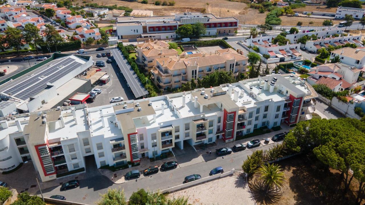 Luminous 2 Bdr Apartment W/Pool By Lovelystay Albufeira Exterior photo